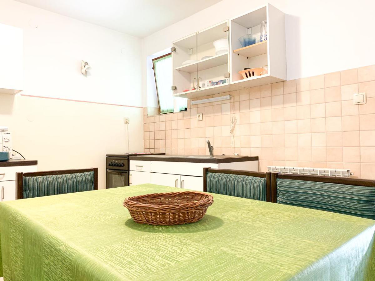 Apartmani Sincic 普拉 外观 照片
