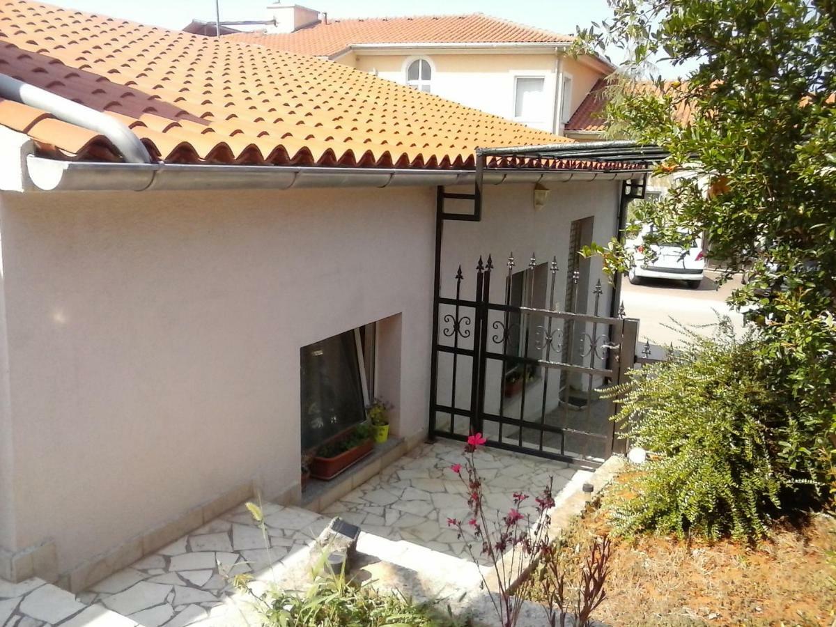 Apartmani Sincic 普拉 外观 照片